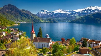 جولة سياحية في سويسرا 