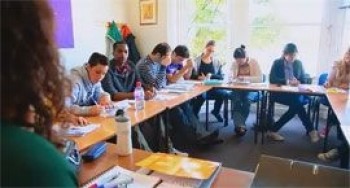 دورة الإنجليزية العامة مع اكاديمية LSI
