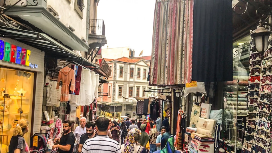 تركيا طرابزون اهم اماكن التسوق والمطاعم سوق مولوز 